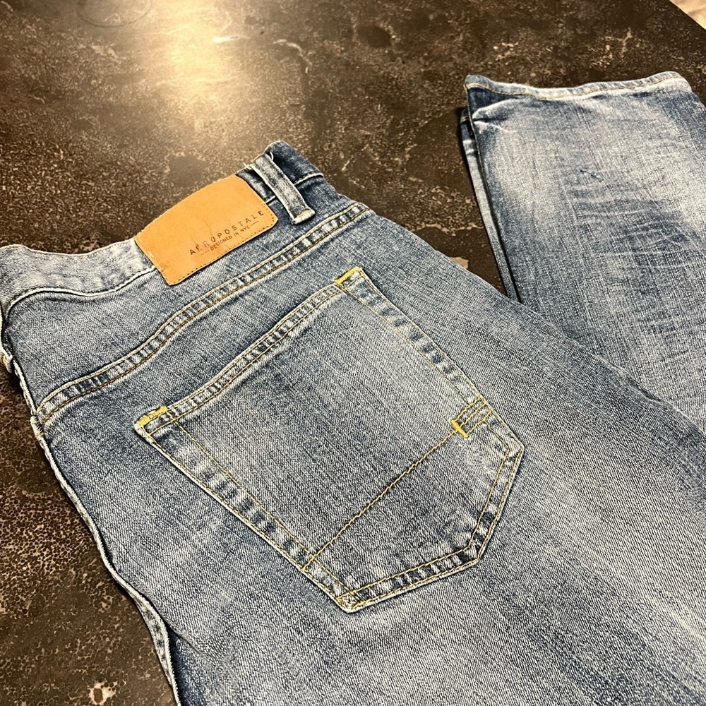 Men’s Aeropostale Distressed Skinny Jeans - Picture 2 of 11
